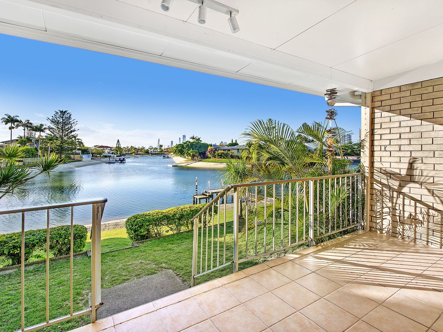 3/53-57 Hooker Boulevard, Broadbeach Waters QLD 4218, Image 2