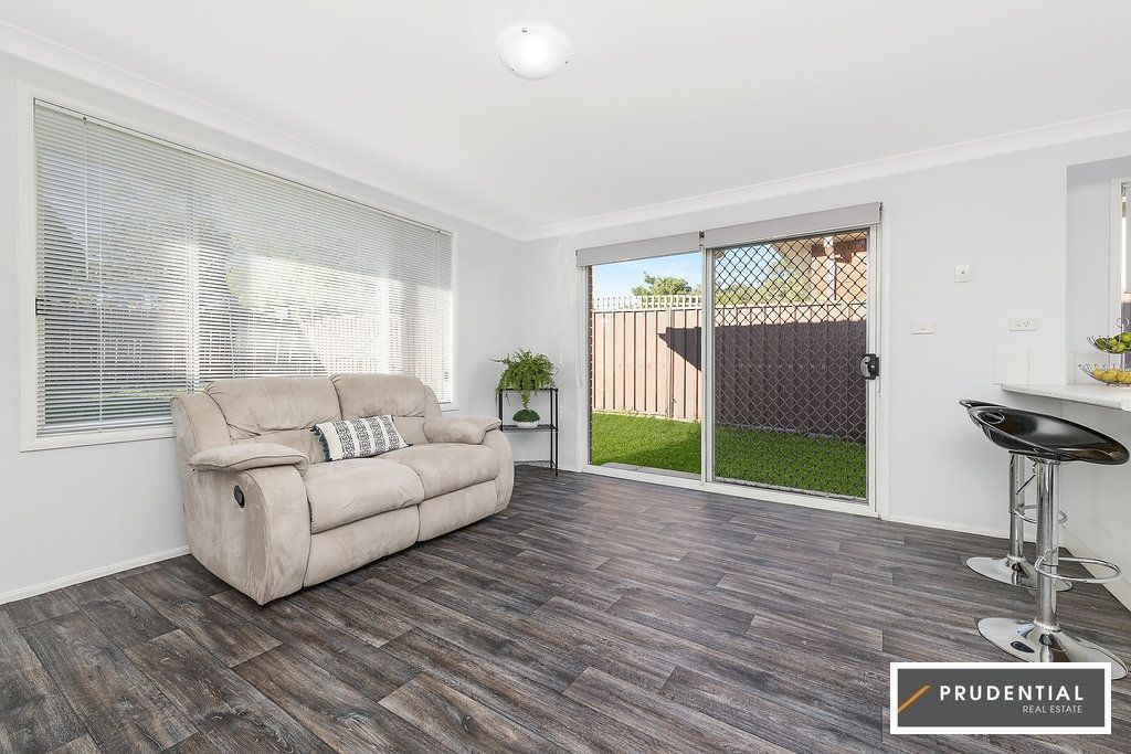 48 Fawcett st, Glenfield NSW 2167, Image 2