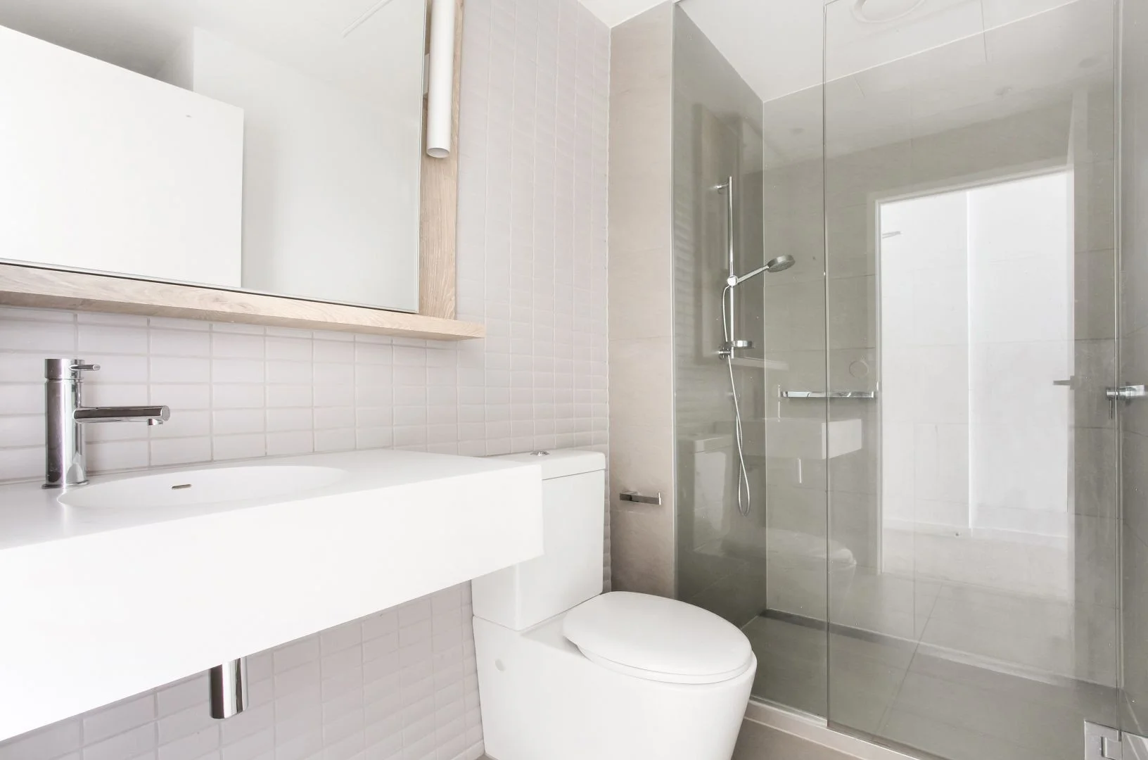 Additional image 8 of 207C/4 Acacia Pl, Abbotsford VIC 3067