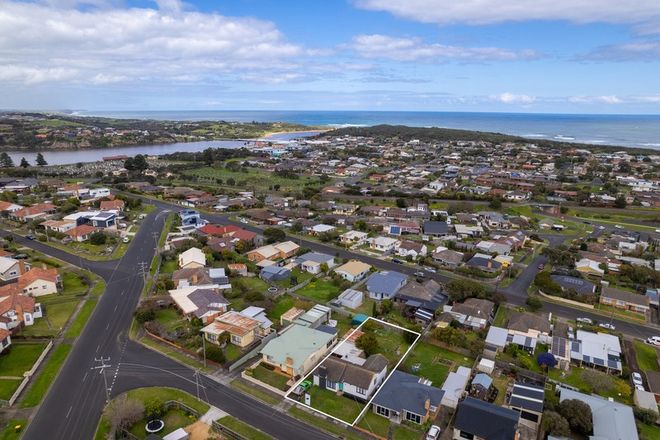 Picture of 7 Emma Avenue, WARRNAMBOOL VIC 3280