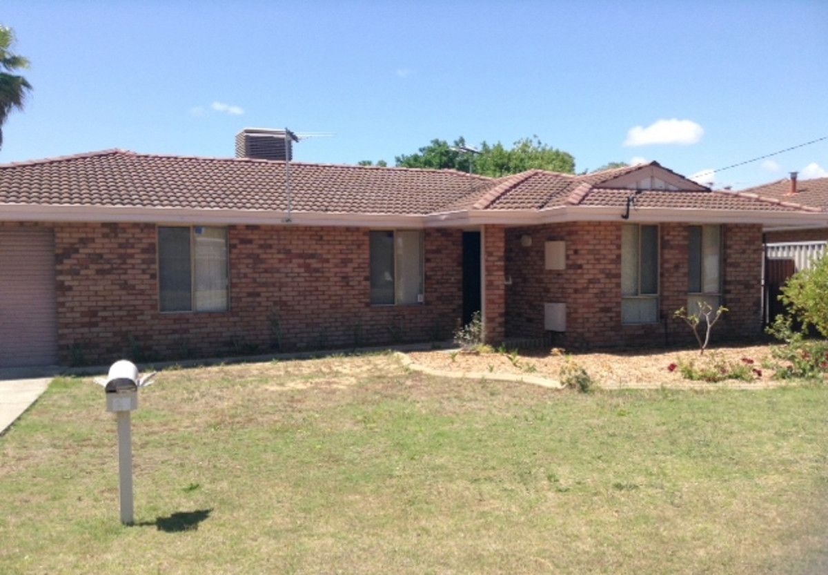 3 bedrooms House in 43 Gumnut Crescent SAFETY BAY WA, 6169