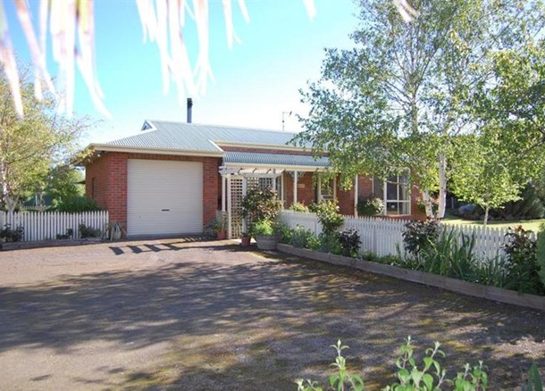 2 Mccoshs Road, Mailors Flat VIC 3275