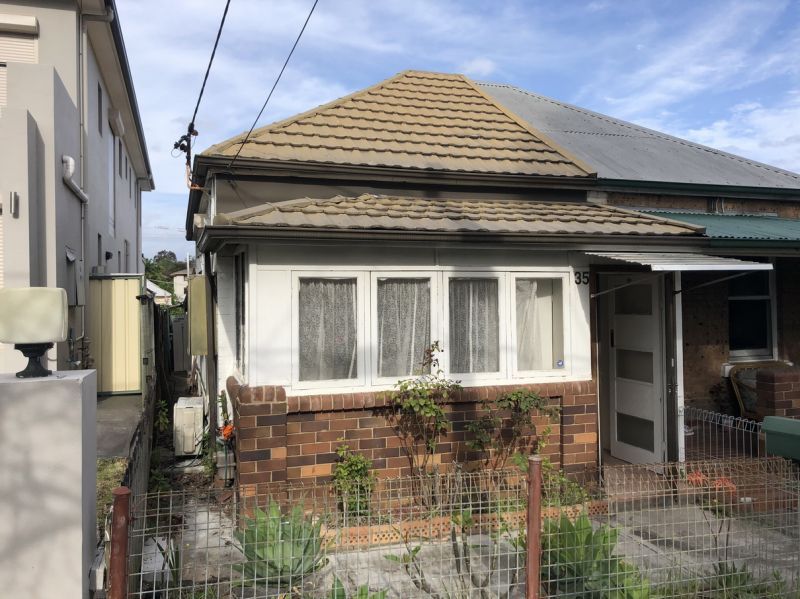 2 bedrooms Semi-Detached in 35 High St GRANVILLE NSW, 2142