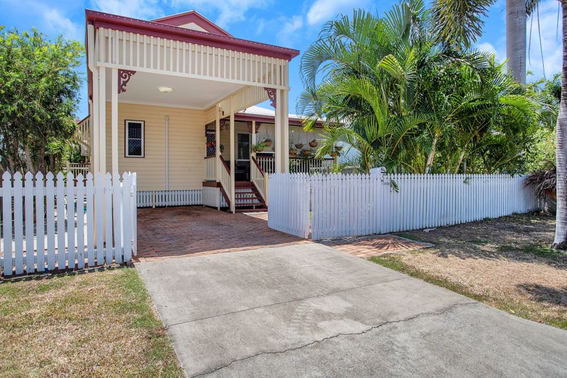 2/9A Byron Street, Mackay QLD 4740, Image 0