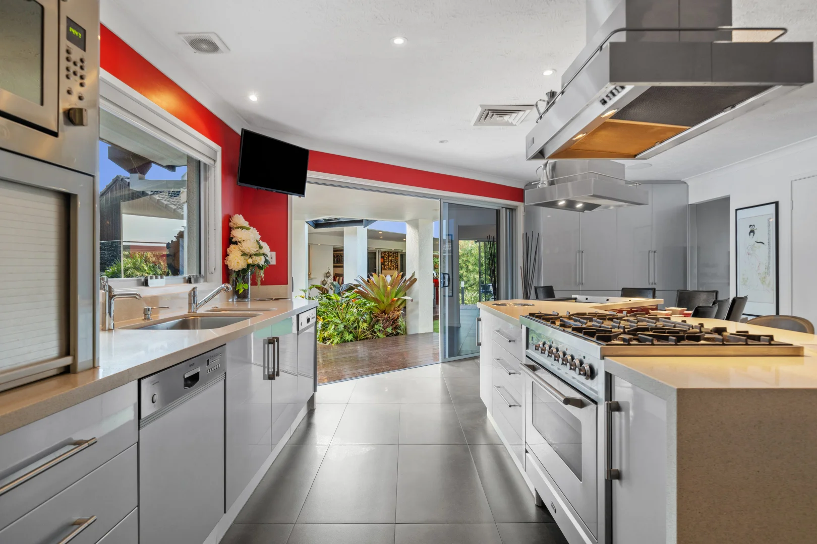 Additional image 19 of 728 Nerang Broadbeach Road & 6 Reid Court, Carrara QLD 4211