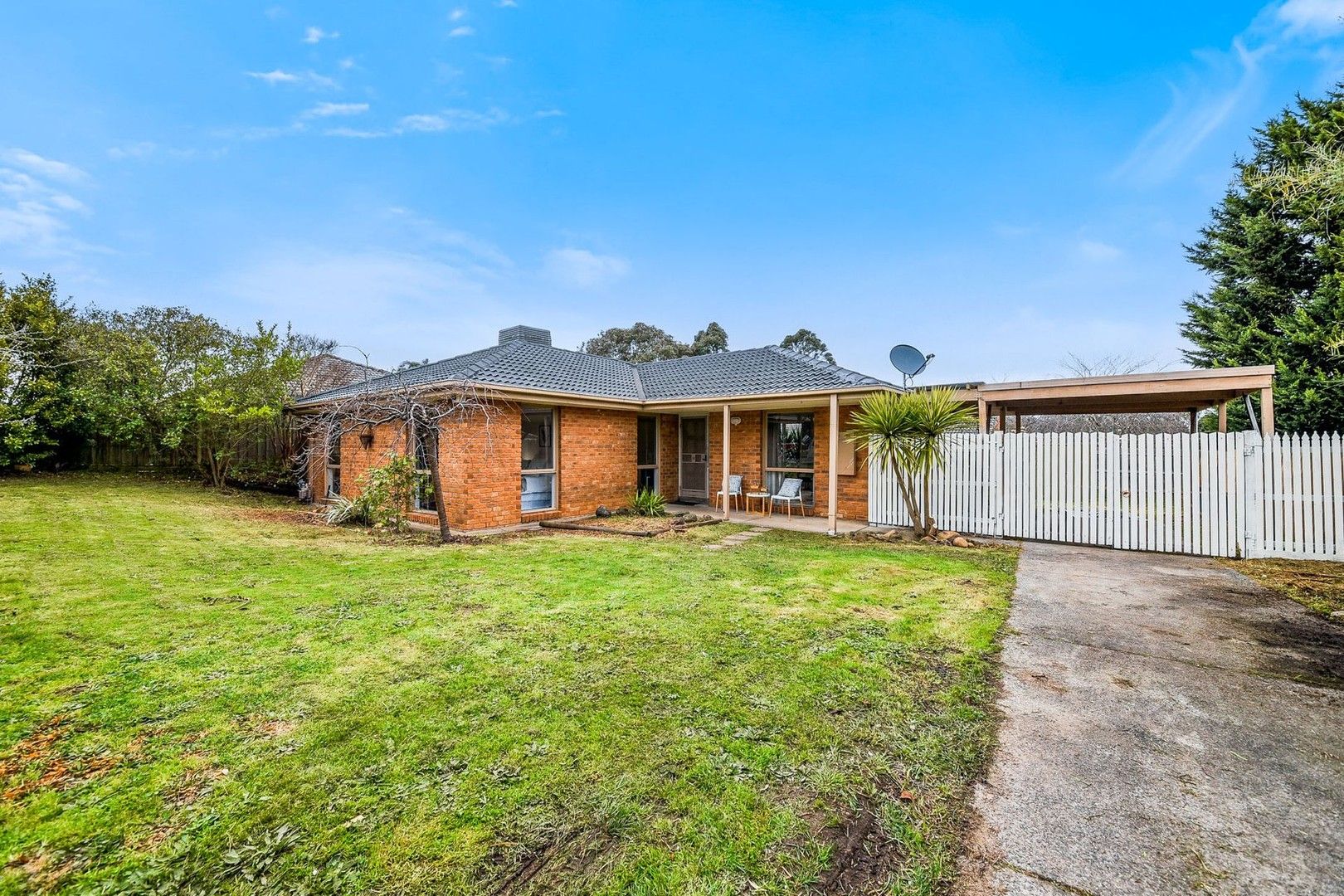 3 bedrooms House in 30 Dairy Lane FERNTREE GULLY VIC, 3156
