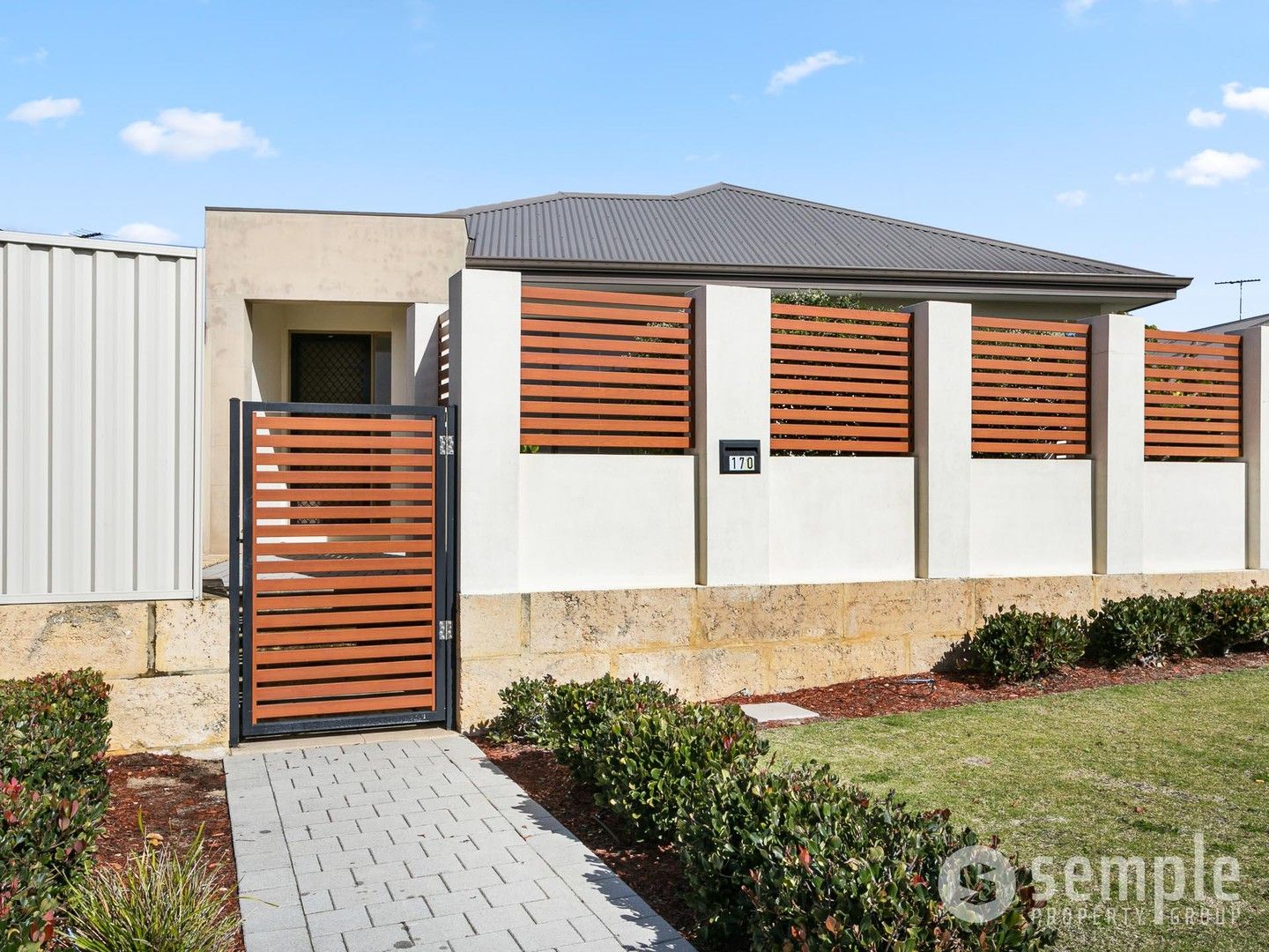 170 Shiraz Boulevard, Pearsall WA 6065, Image 0