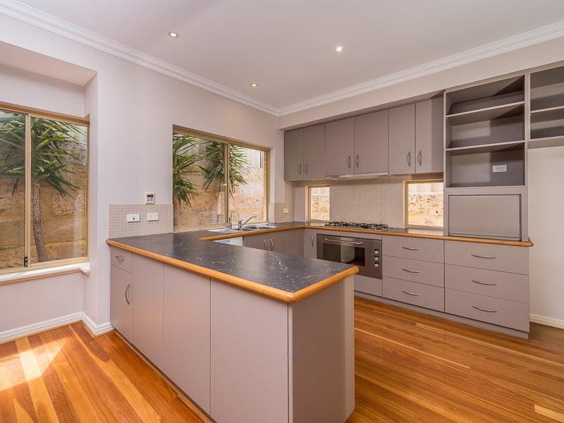 4 Nias Rmbl, Iluka WA 6028 House For Rent Domain