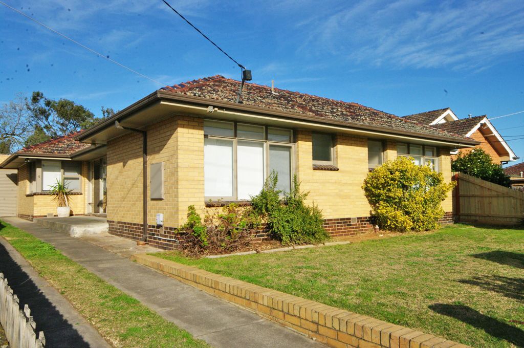 4 Clarence Street, Bentleigh East VIC 3165, Image 0