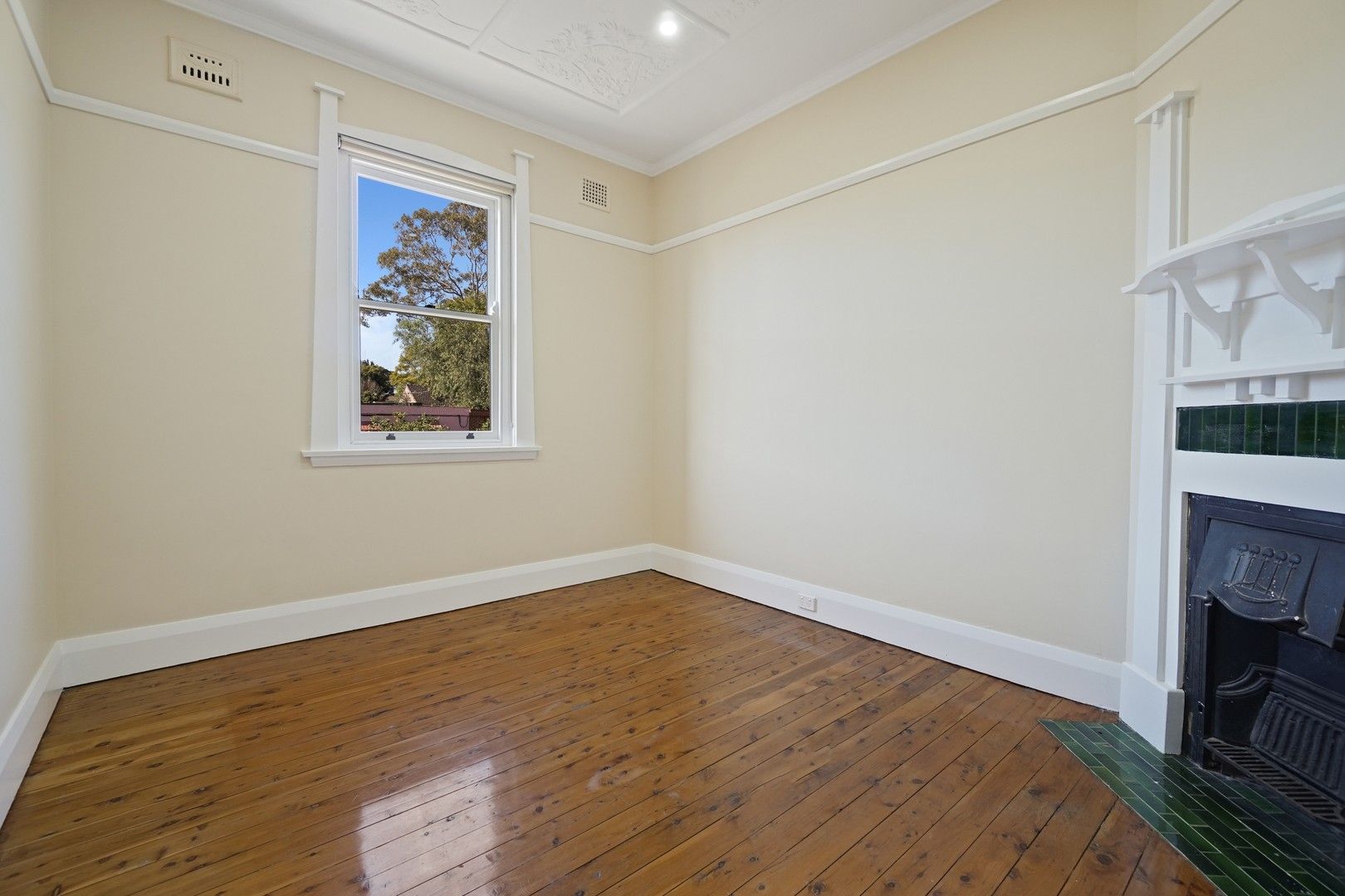 1 bedrooms Apartment / Unit / Flat in 4/24 Selborne Street BURWOOD NSW, 2134
