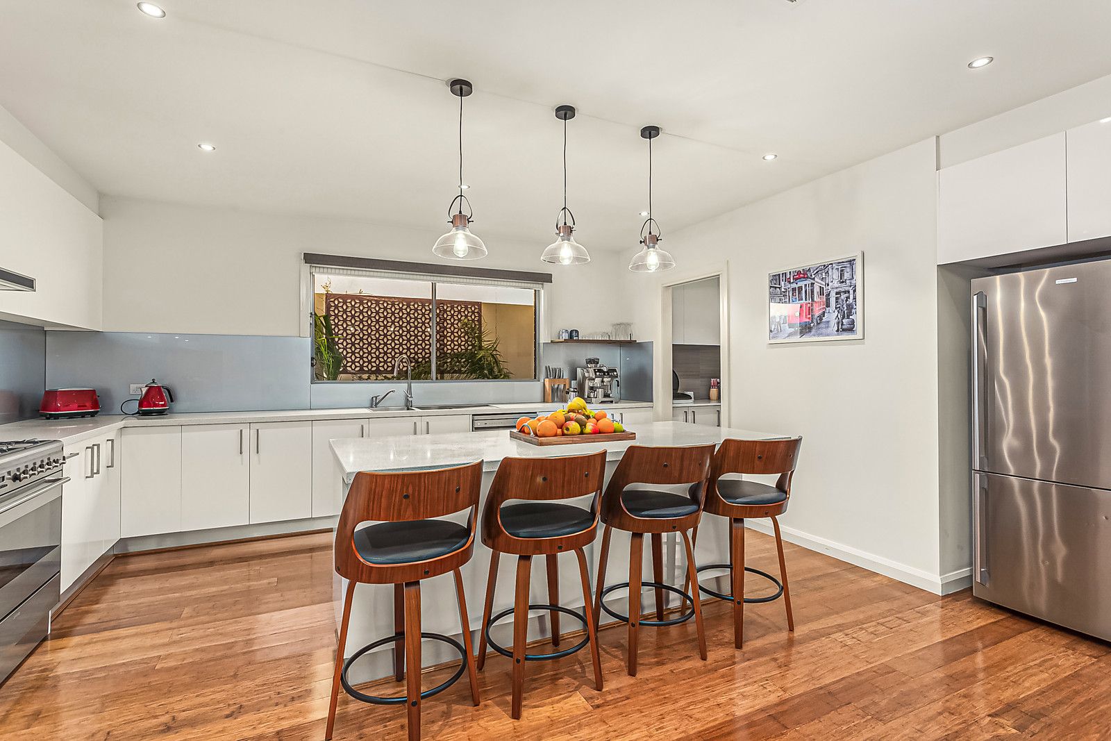 37 Marigold Crescent, Gowanbrae VIC 3043, Image 2