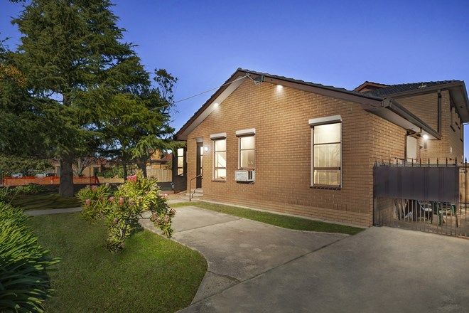 Picture of 1/1610 Dandenong Road, HUNTINGDALE VIC 3166