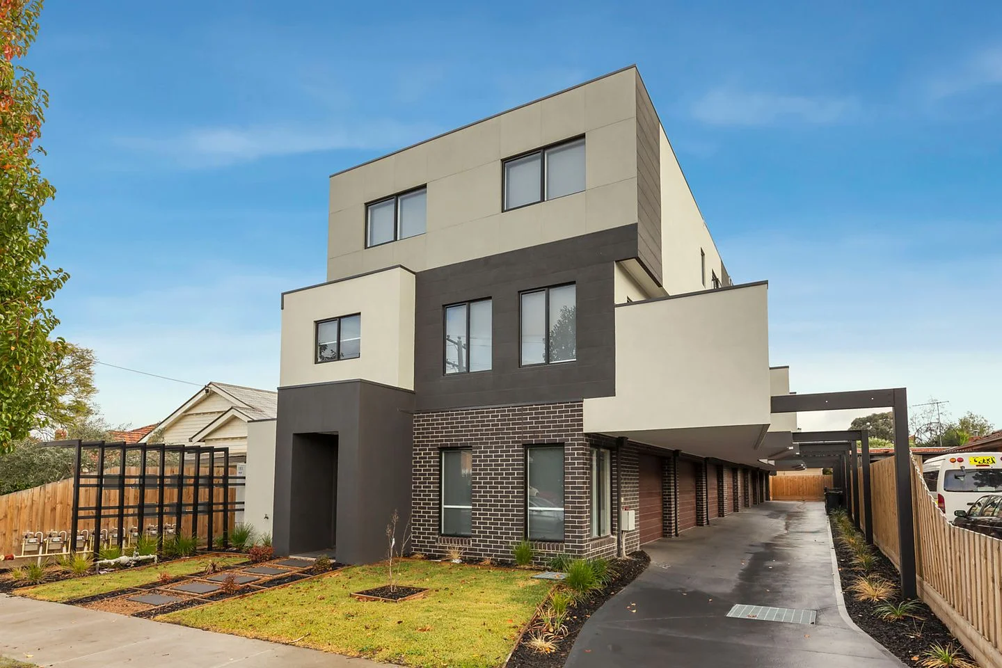 8/103 Sussex Street, Pascoe Vale VIC 3044