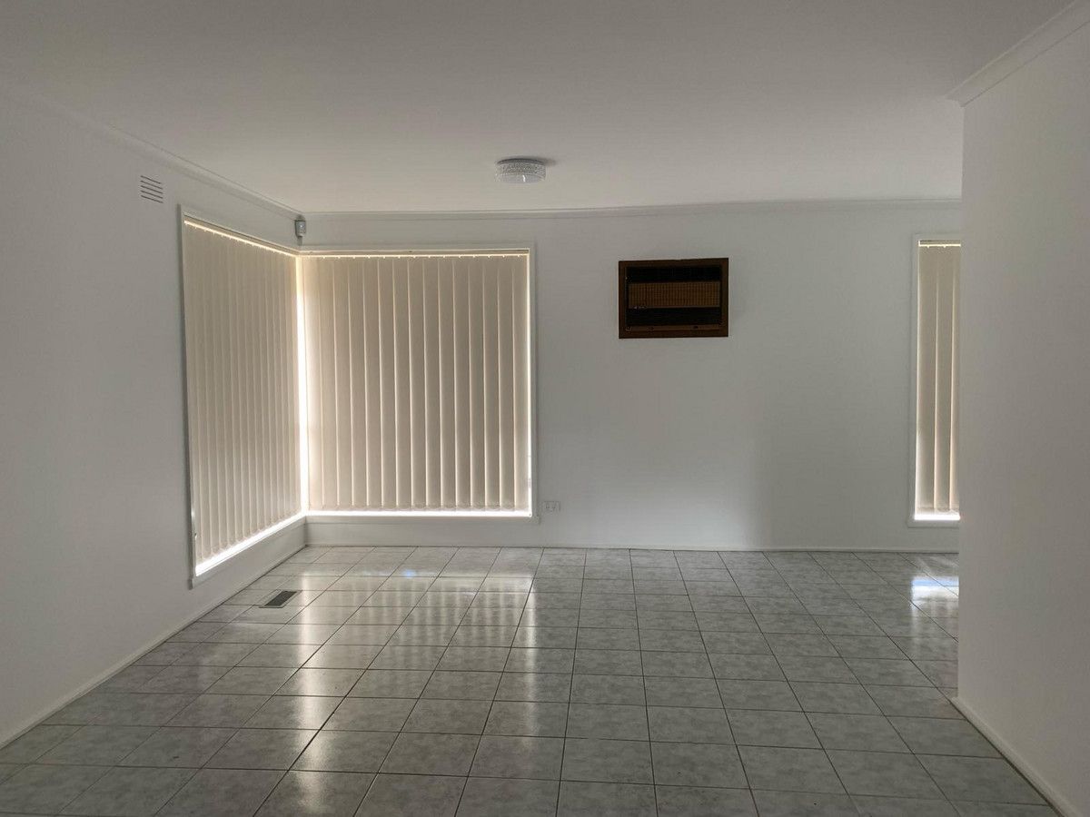 46 Norwich Crescent, Campbellfield VIC 3061 House For Rent 550