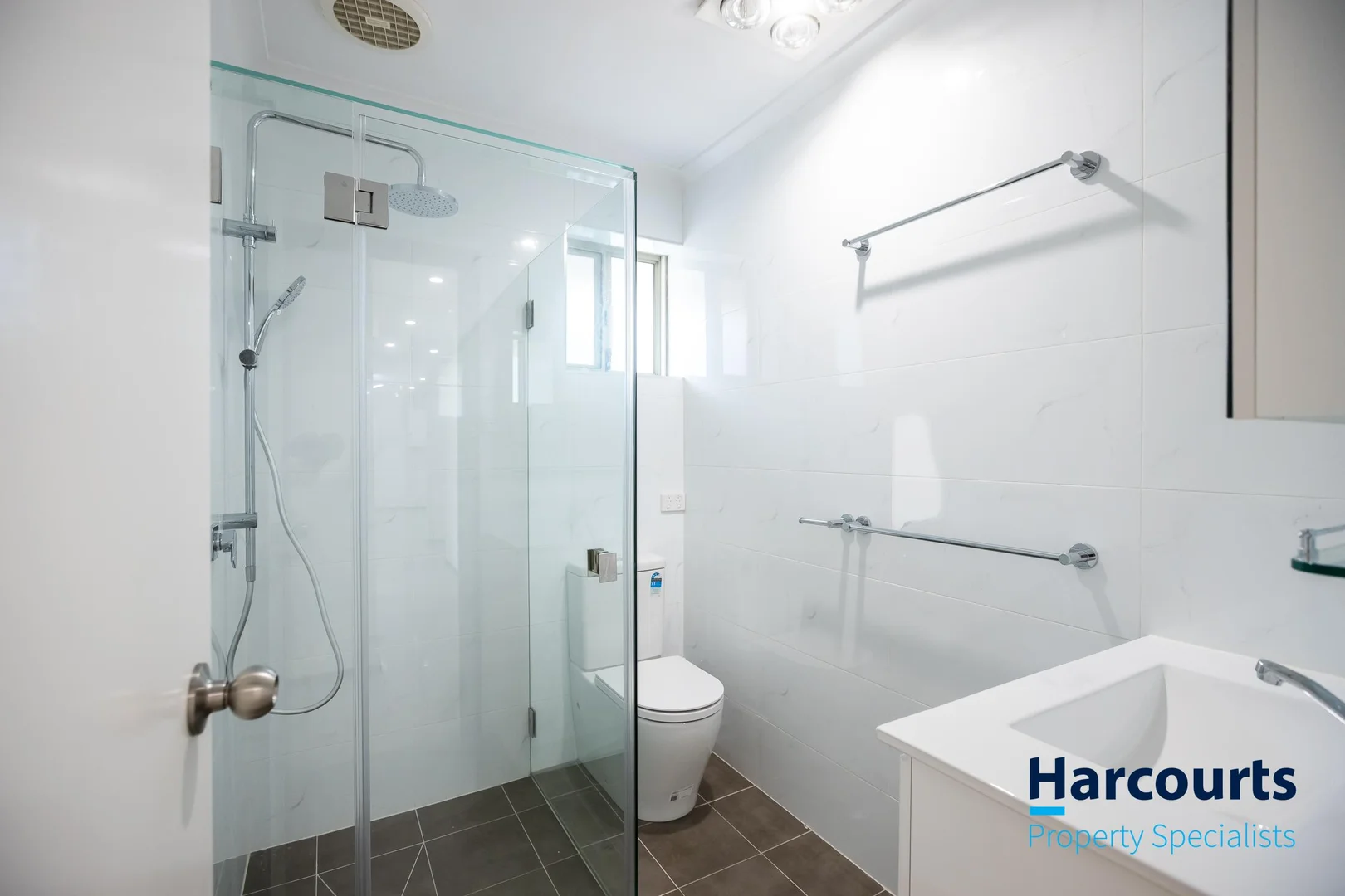 Additional image 16 of 6 Nicholson Loop, Bateman WA 6150