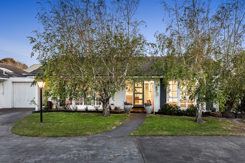 2/24 Wellington Street, Mornington Property History & Address