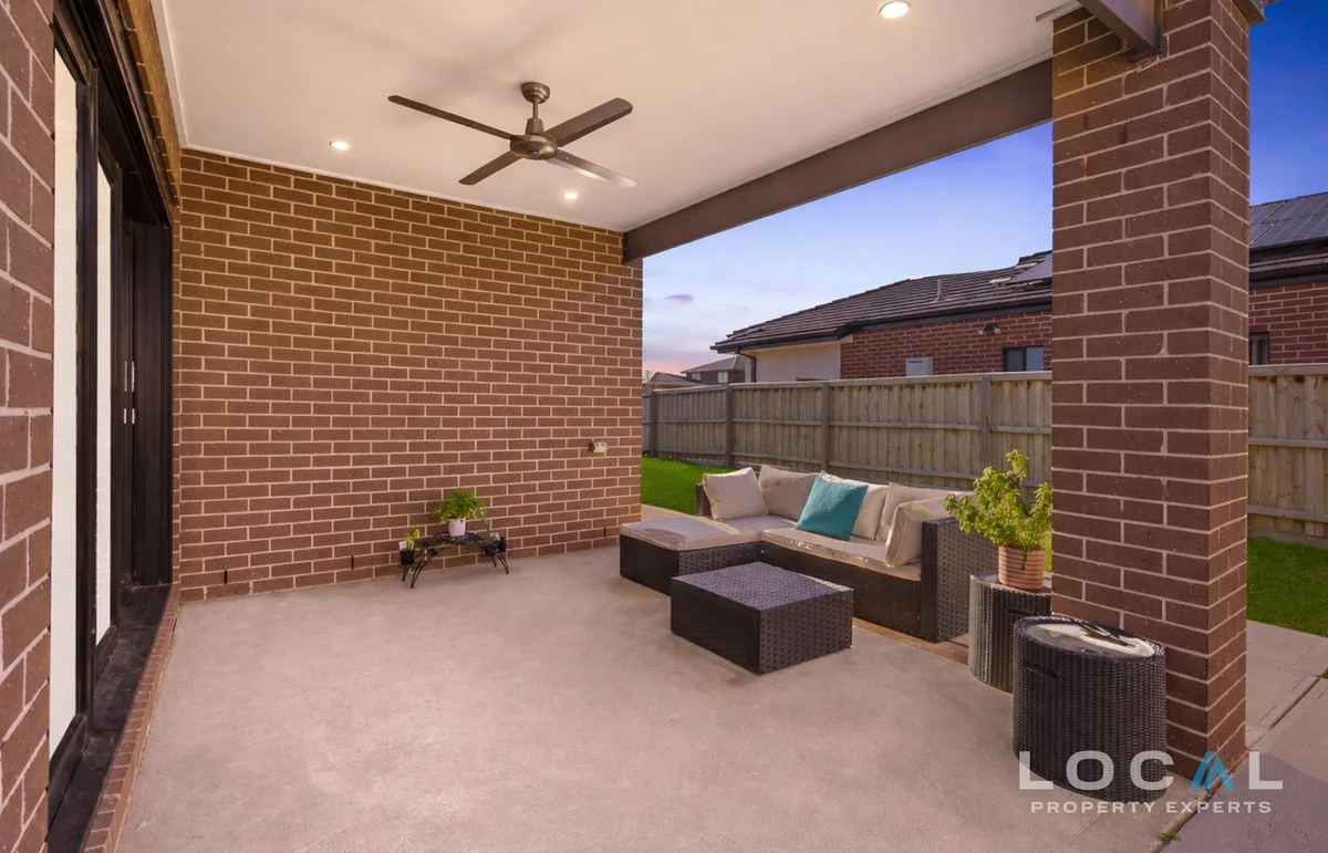 1 Cerulean View, Werribee VIC 3030 - House For Rent | Domain