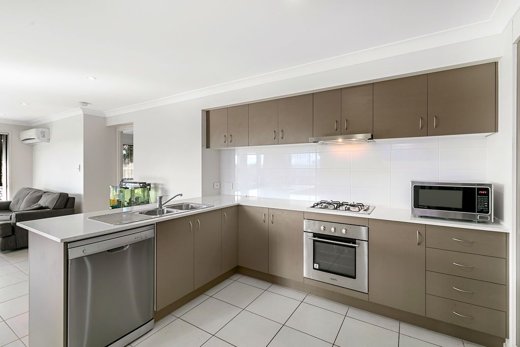 22 Mclachlan Circuit, Willow Vale QLD 4209, Image 1