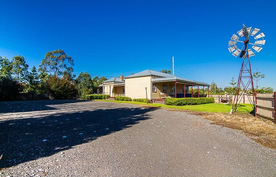 19 Langford Smith Close, Kellyville NSW 2155, Image 2