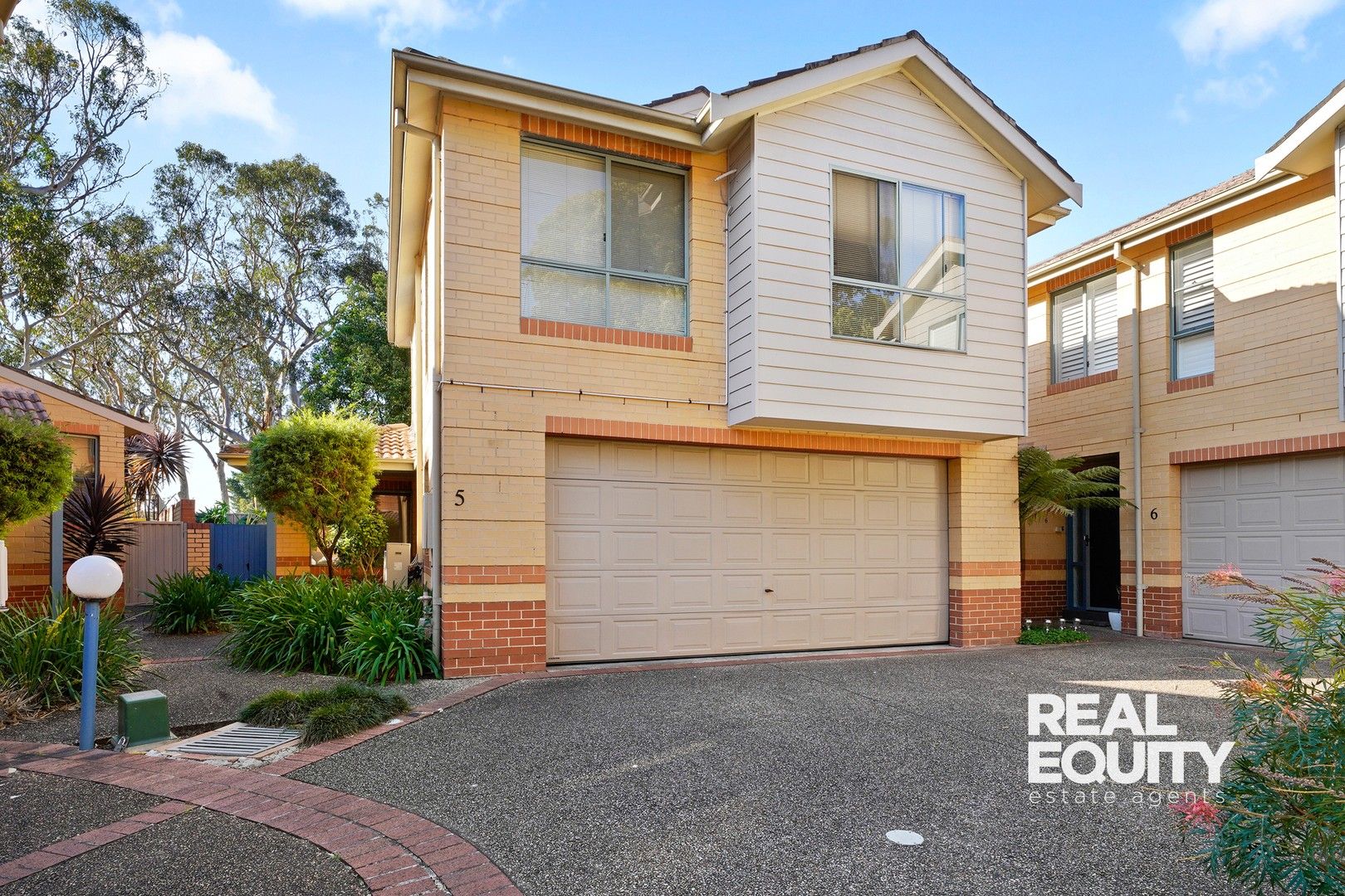 5/11-13 Armata Court, Wattle Grove NSW 2173, Image 0