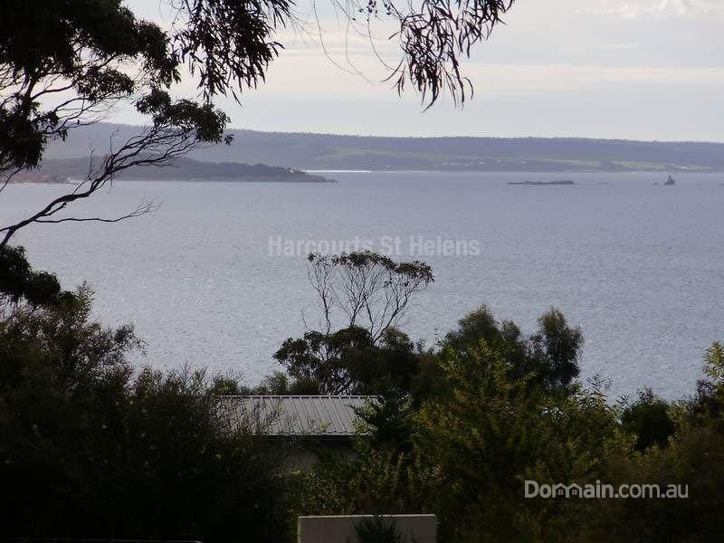 36 Highcrest Avenue, Binalong Bay TAS 7216, Image 0