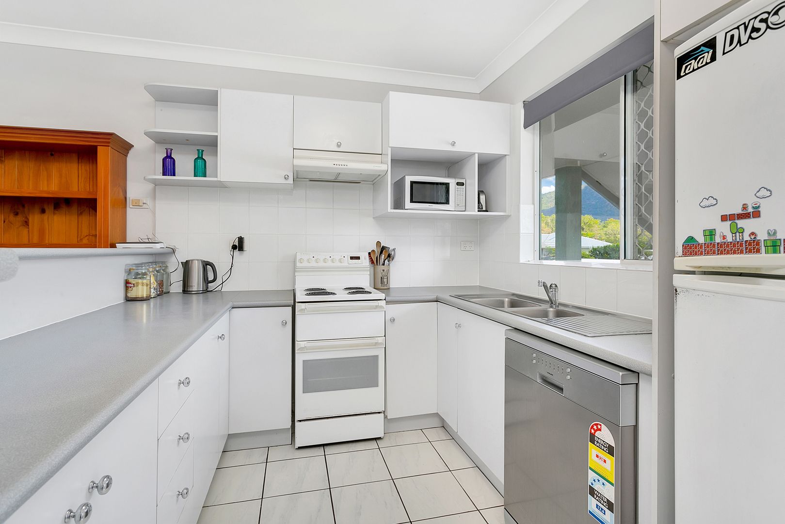 9/21-25 Givens Street, Westcourt QLD 4870, Image 2