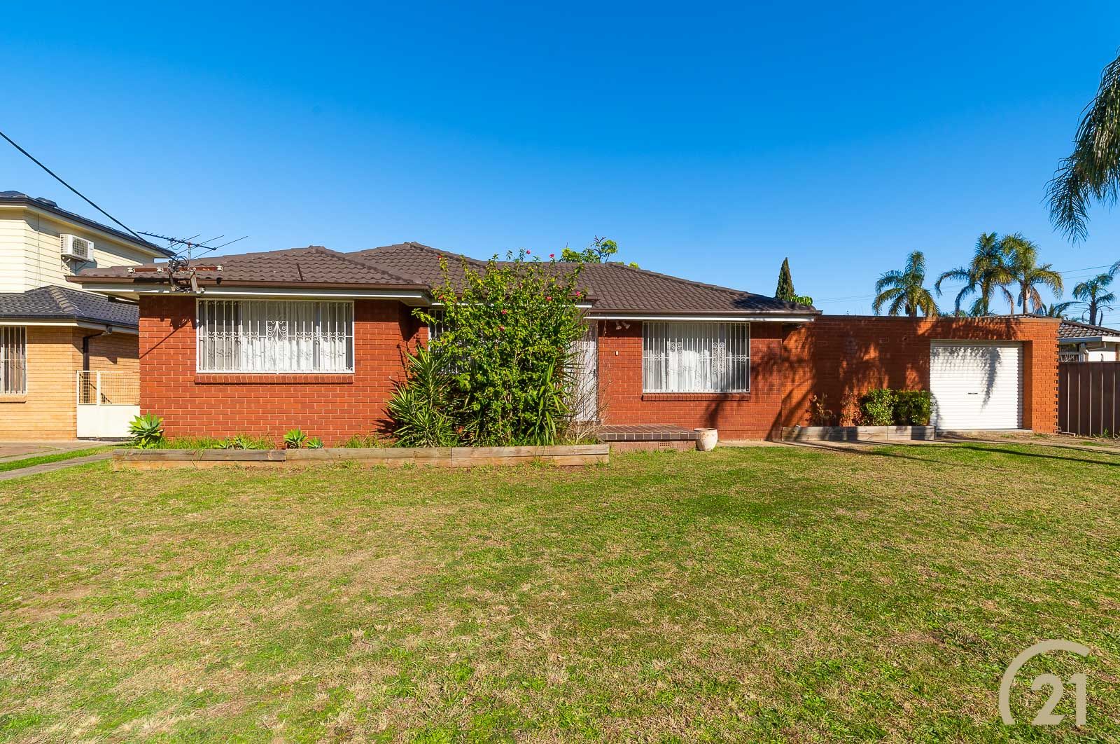 1 Avonlea Street, Canley Heights NSW 2166, Image 0