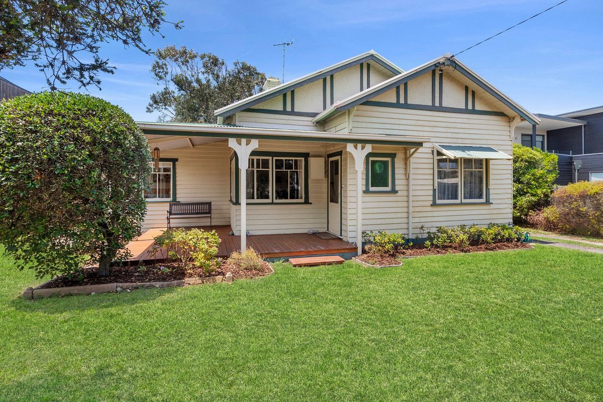 4 Pride Street, Torquay VIC 3228