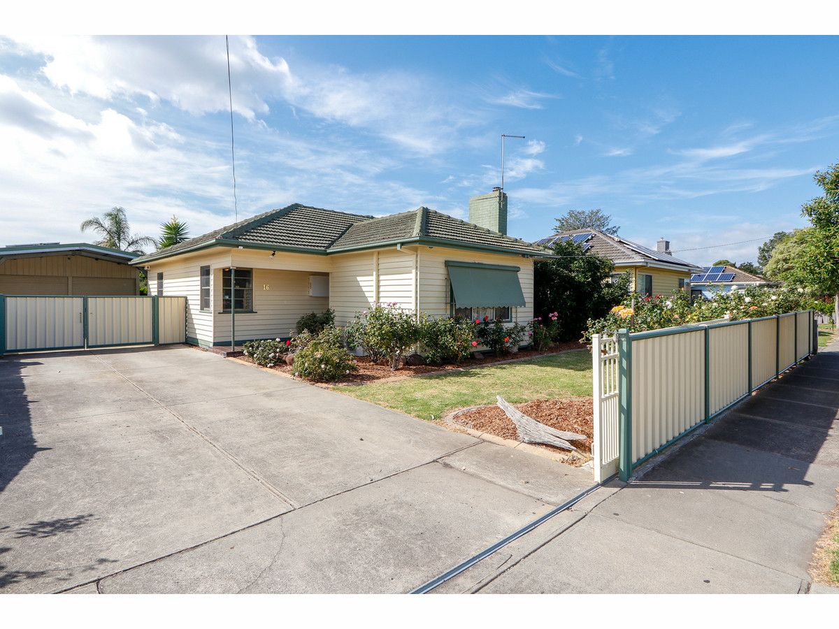 16 Templeton Street, Sale VIC 3850, Image 0