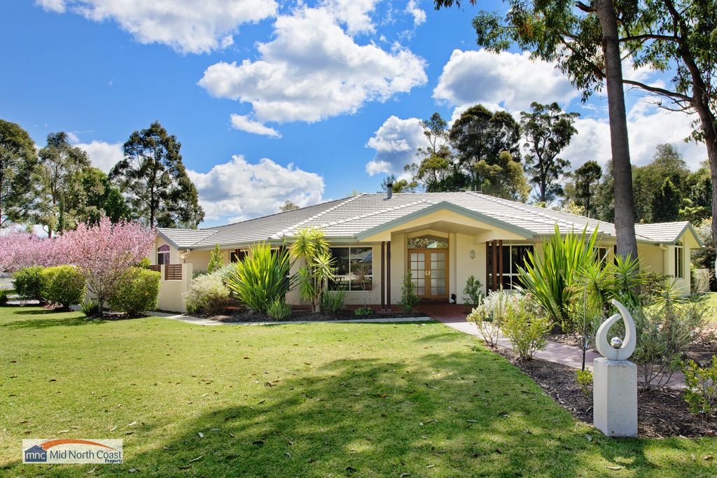 39 Lakeside Way, Lake Cathie NSW 2445, Image 0