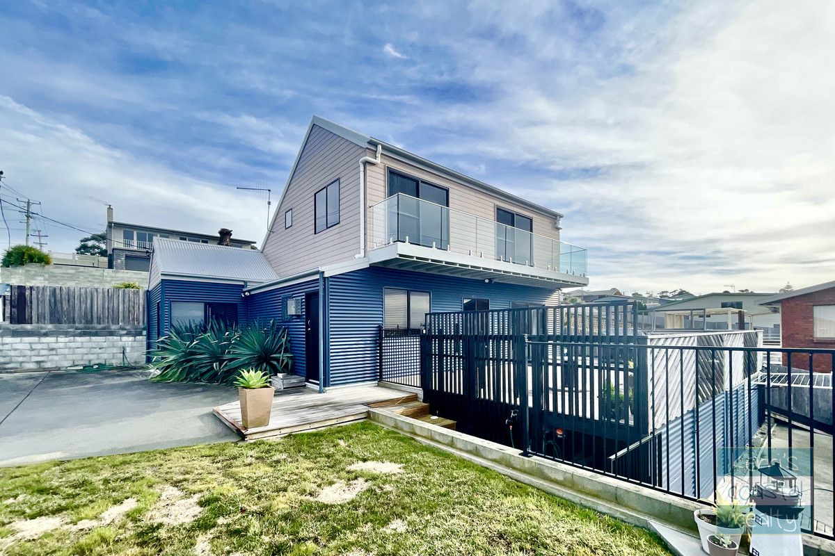 3 bedrooms House in 4 Thomas Street SCAMANDER TAS, 7215