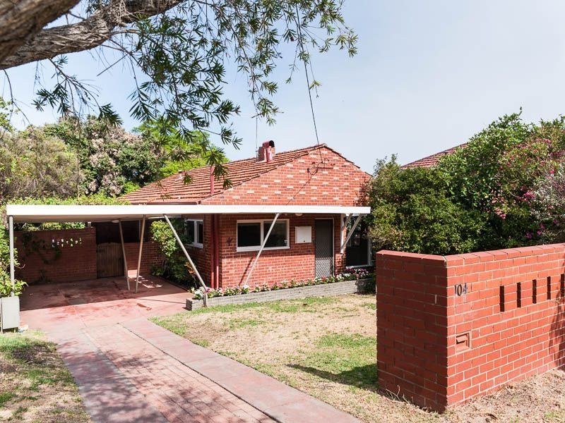 3 bedrooms House in 104 Palmerston Street MOSMAN PARK WA, 6012