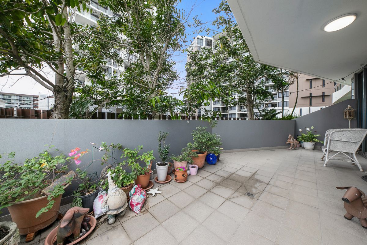 50302/37B Harbour Road, Hamilton QLD 4007, Image 2