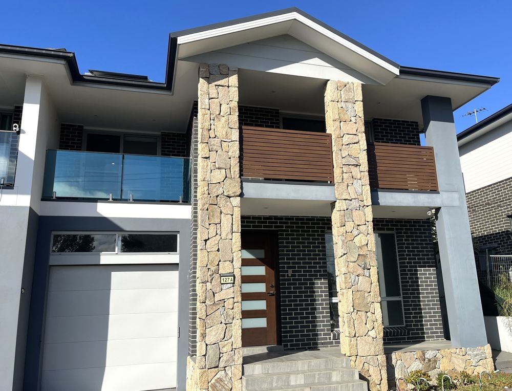 5 bedrooms Duplex in 127a Carlingford Road EPPING NSW, 2121