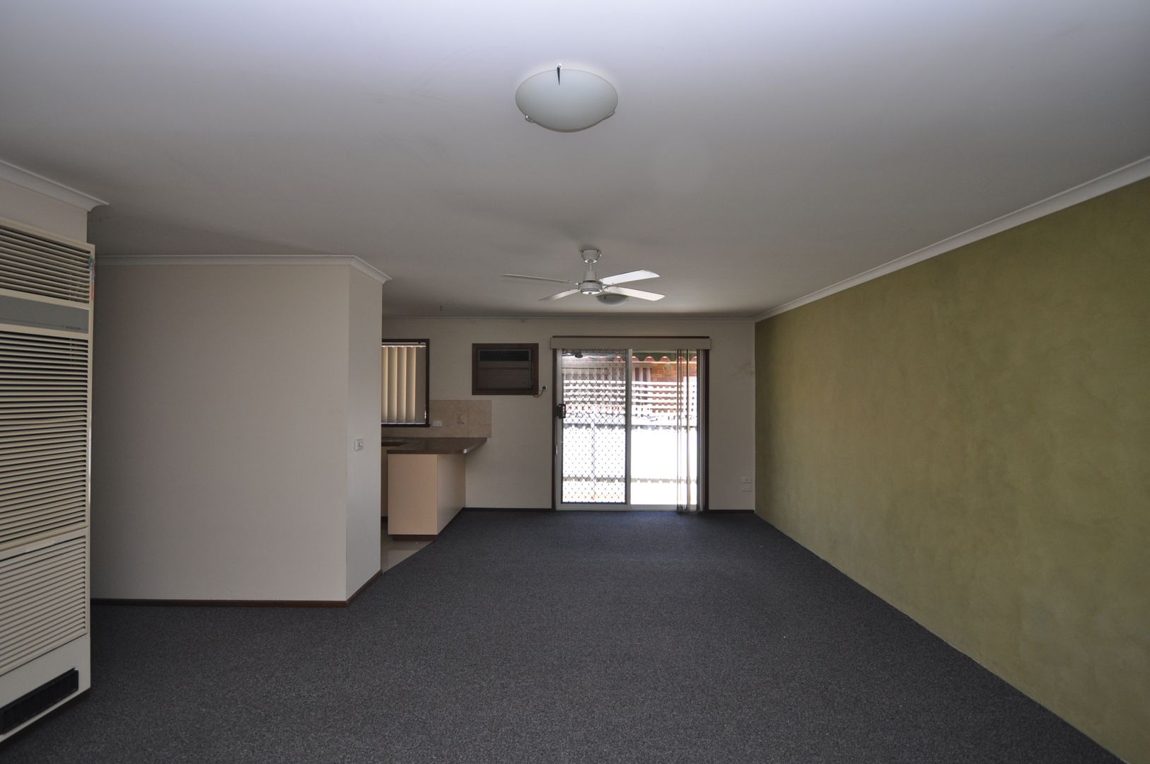 2/482 Heriot Street, Lavington NSW 2641, Image 1