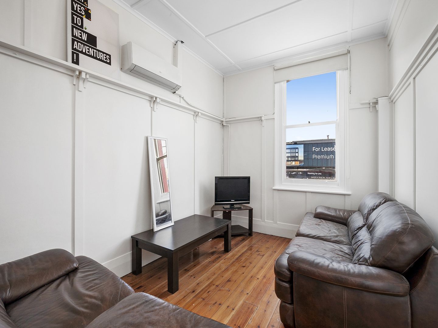 Level 1/166 Moorabool Street, Geelong VIC 3220 Apartment For Rent