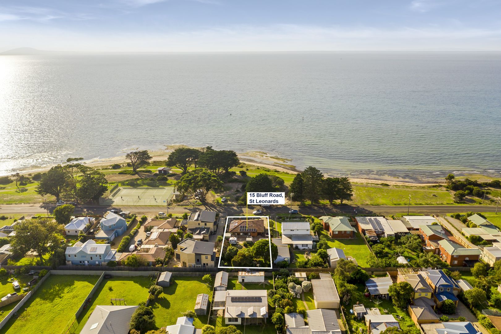 15 Bluff Road, St Leonards VIC 3223 Domain