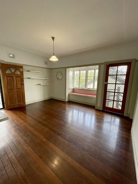 1 bedrooms Apartment / Unit / Flat in 3/29 Overend Street EAST BRISBANE QLD, 4169