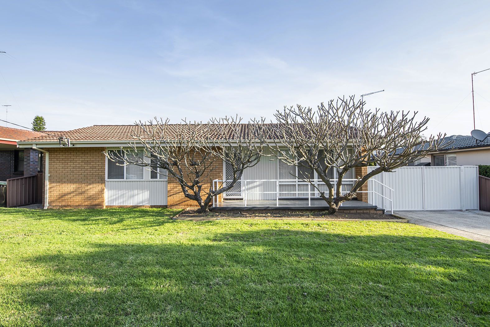 3 bedrooms House in 8 Timgalen Avenue SOUTH PENRITH NSW, 2750