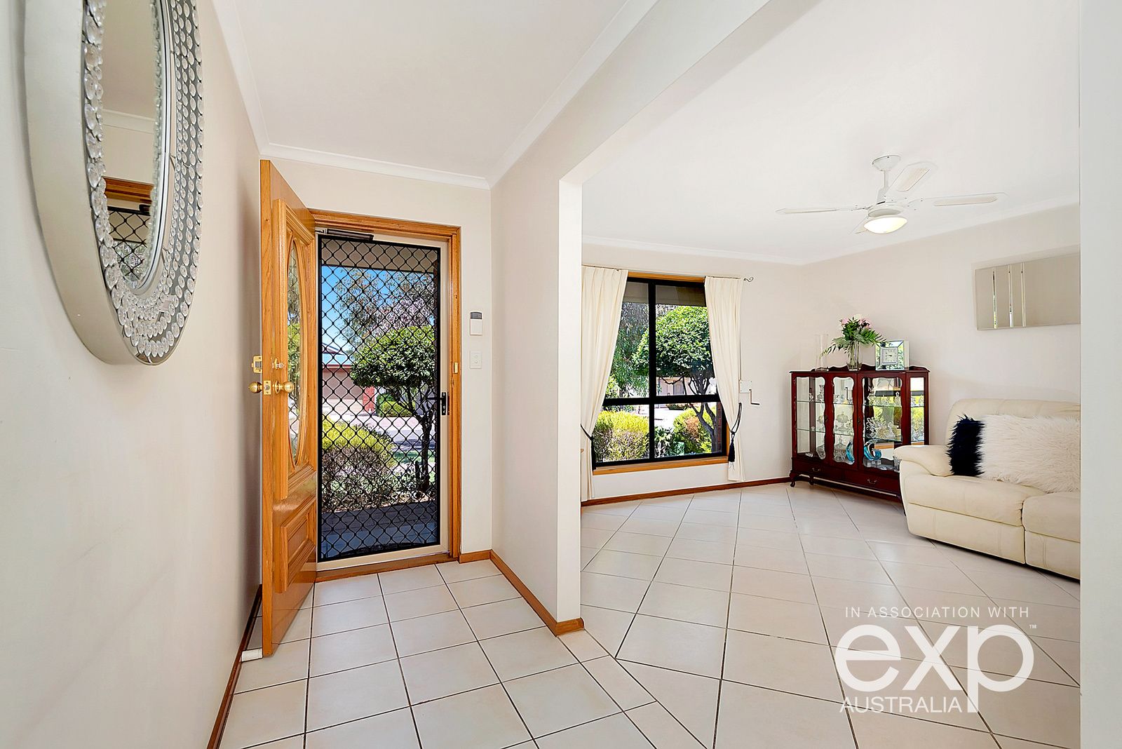 16 Kingswood Road, Windsor Gardens SA 5087, Image 2