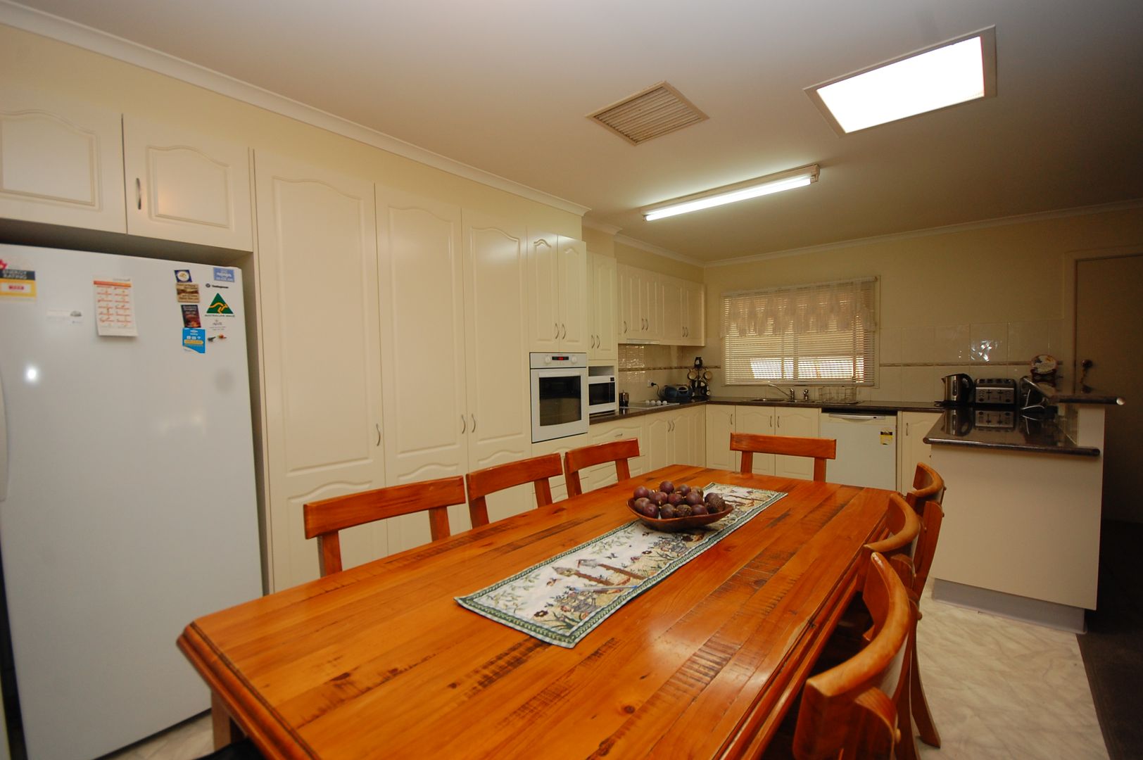 8 Wilson Street, Nericon NSW 2680, Image 2