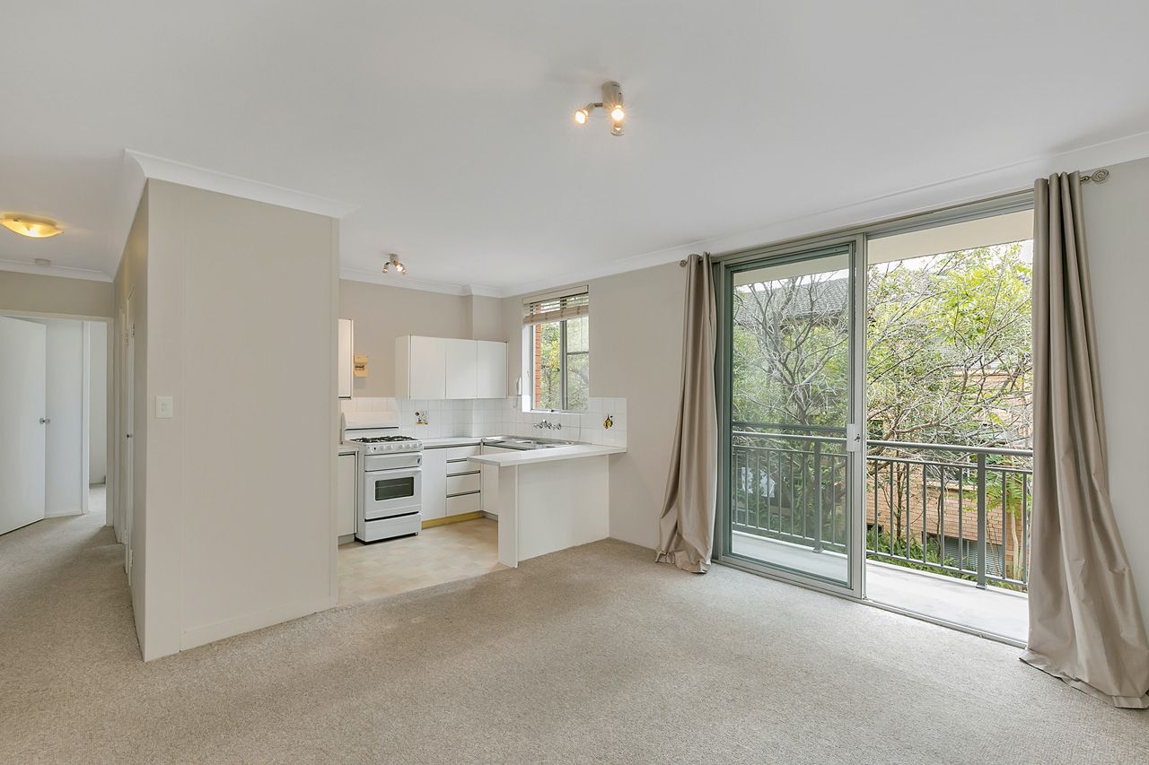 1 bedrooms Apartment / Unit / Flat in 14/26 Waine Street FRESHWATER NSW, 2096