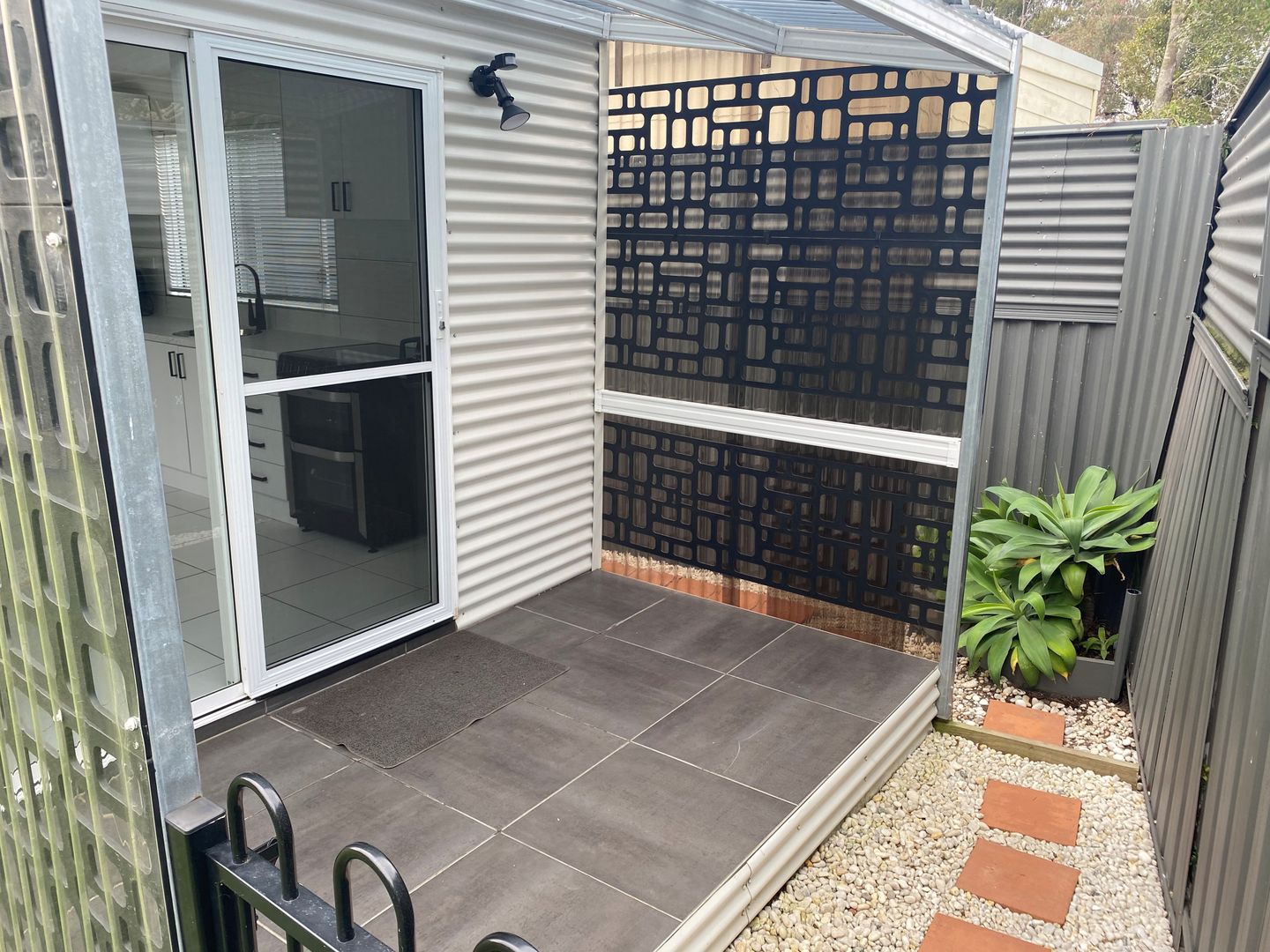 1 bedrooms Apartment / Unit / Flat in  BRIGHTWATERS NSW, 2264