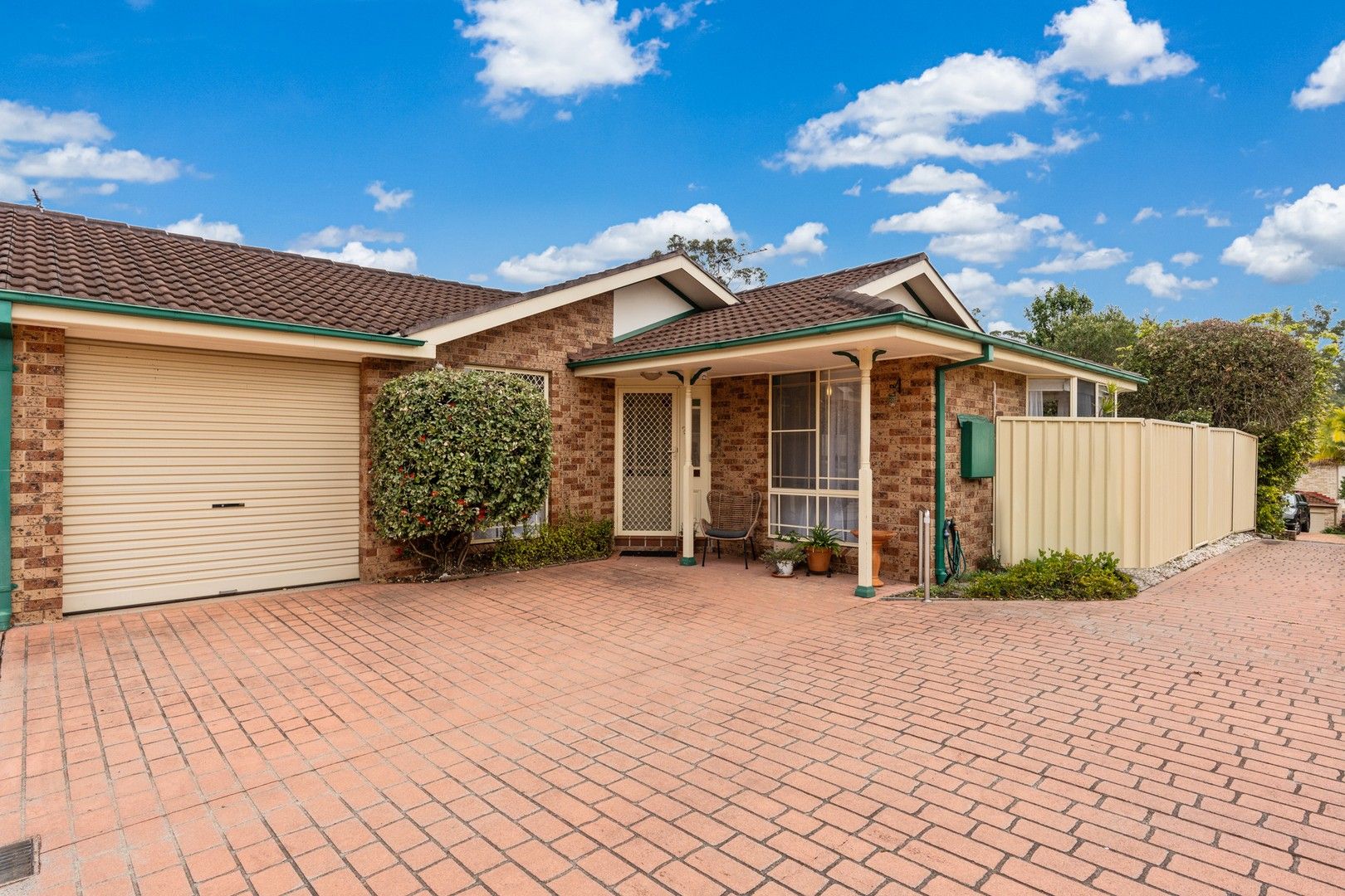 2/15 Ashburn Close, Lisarow NSW 2250, Image 0