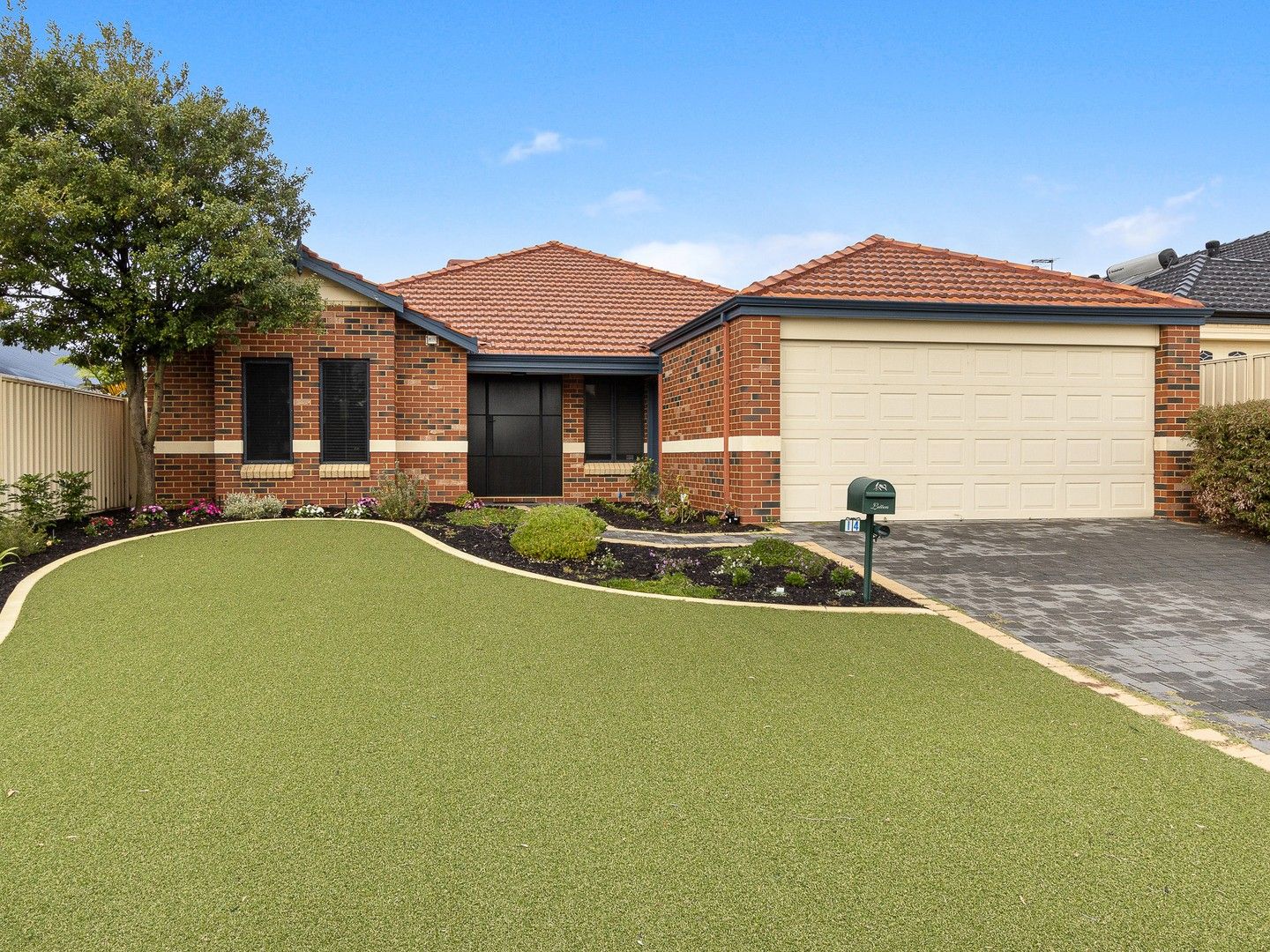4 bedrooms House in 14 Liesham Crescent BALDIVIS WA, 6171