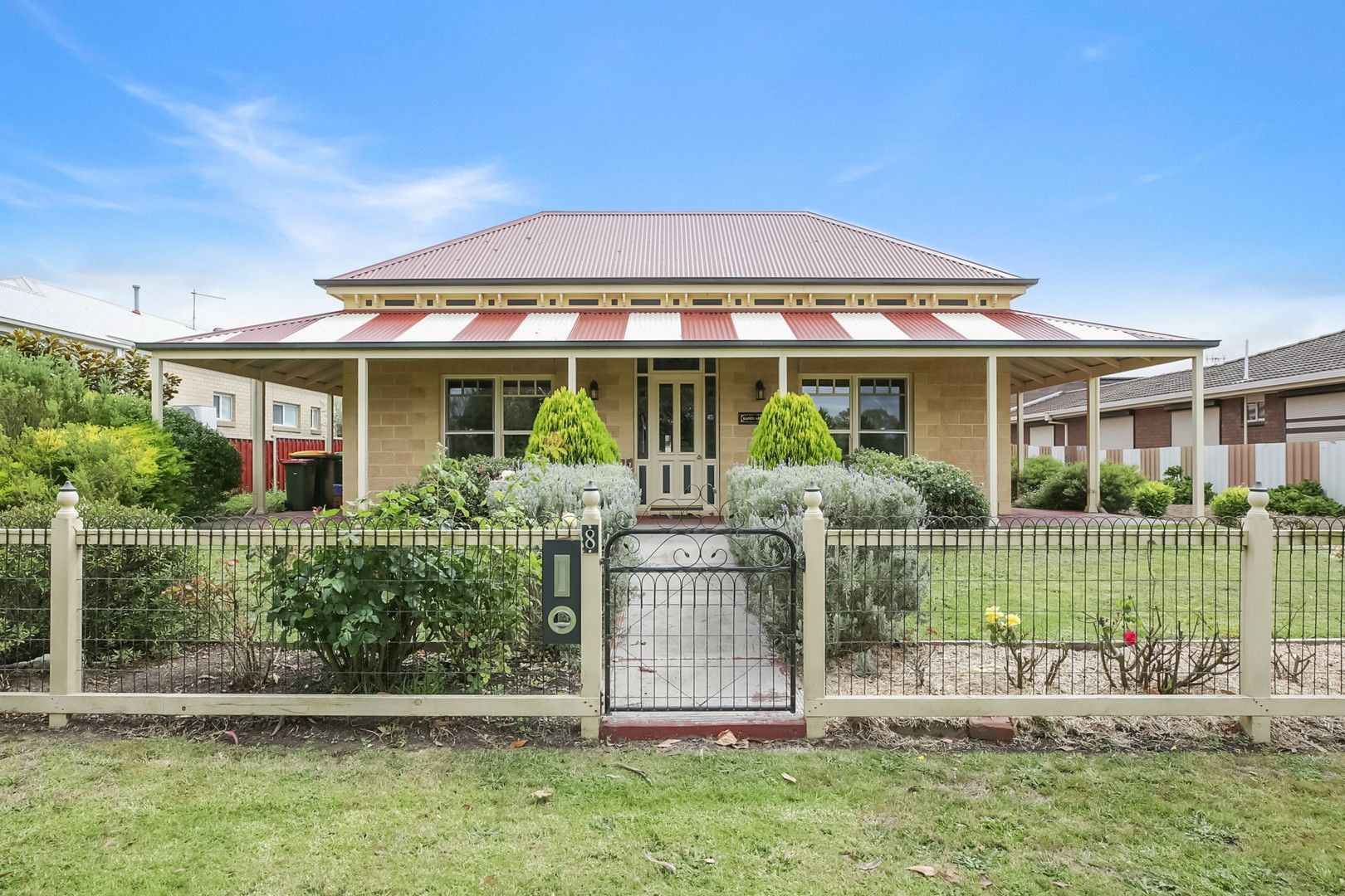 8 Tarrant Street, Cobden VIC 3266, Image 0