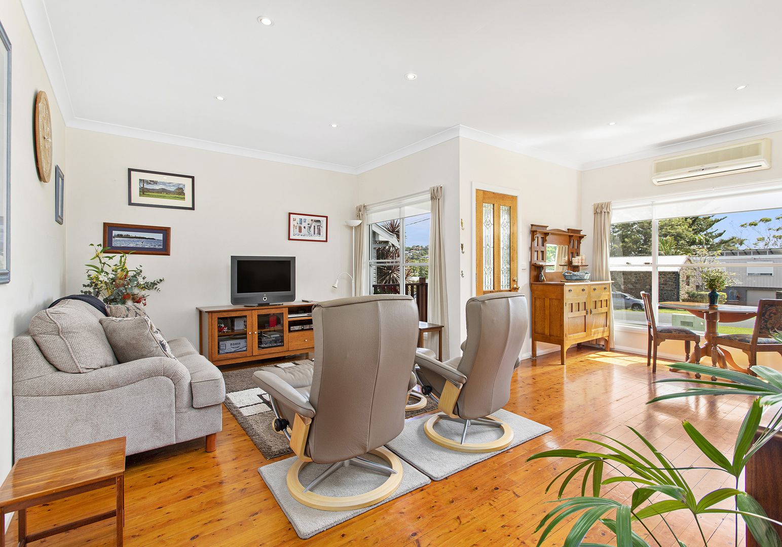 8 Farmer Street, Kiama NSW 2533, Image 2