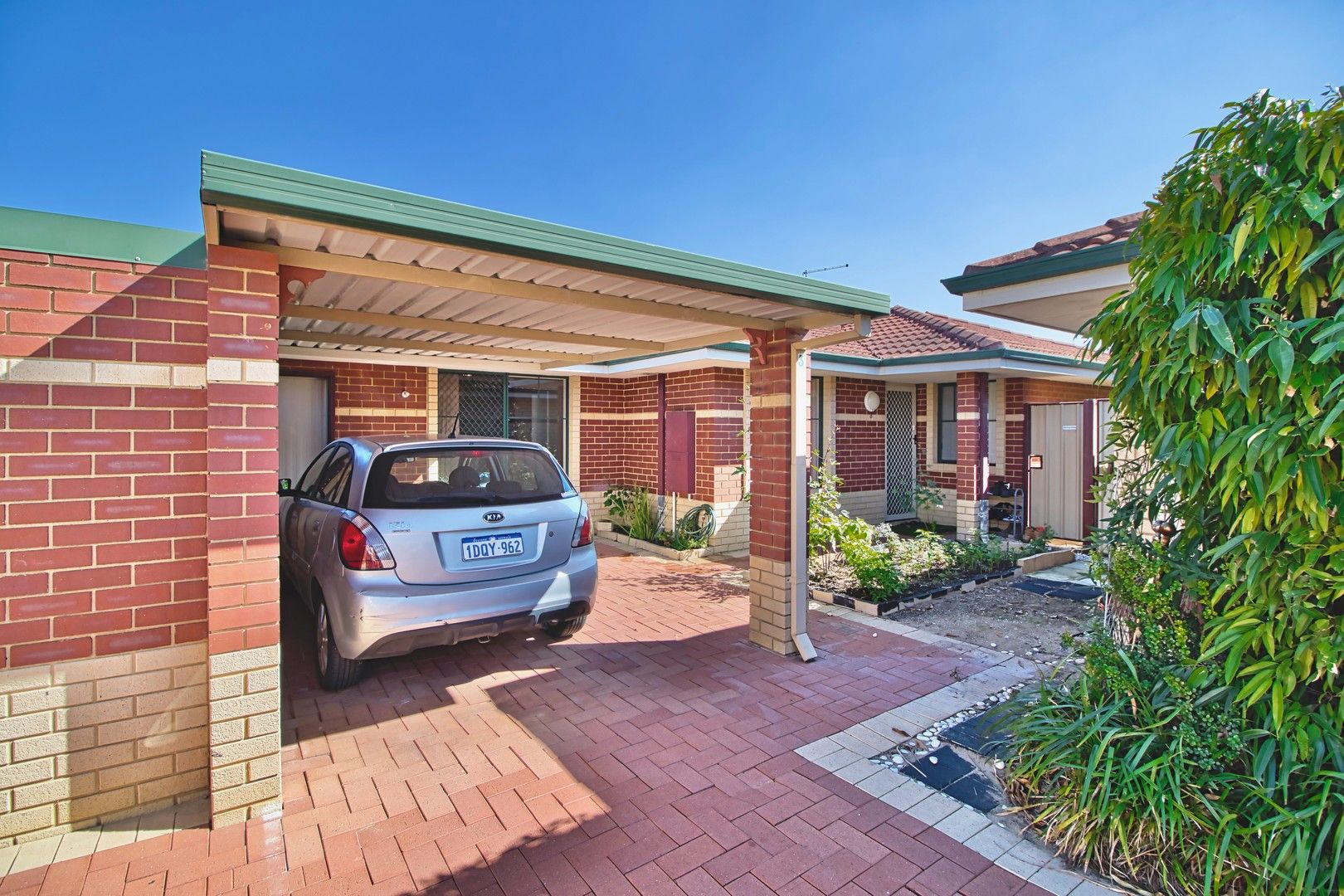 3/2 Redbud Mews, Cooloongup WA 6168, Image 0