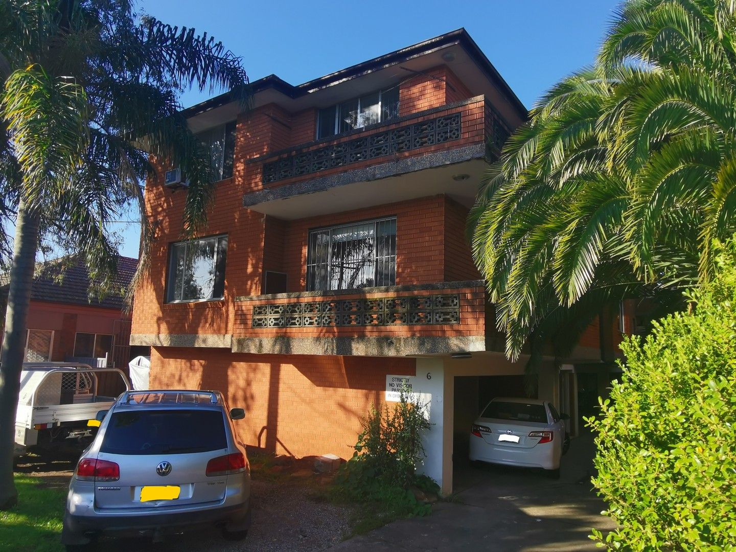 2 bedrooms House in 1/6 FERGUSON AVENUE WILEY PARK NSW, 2195