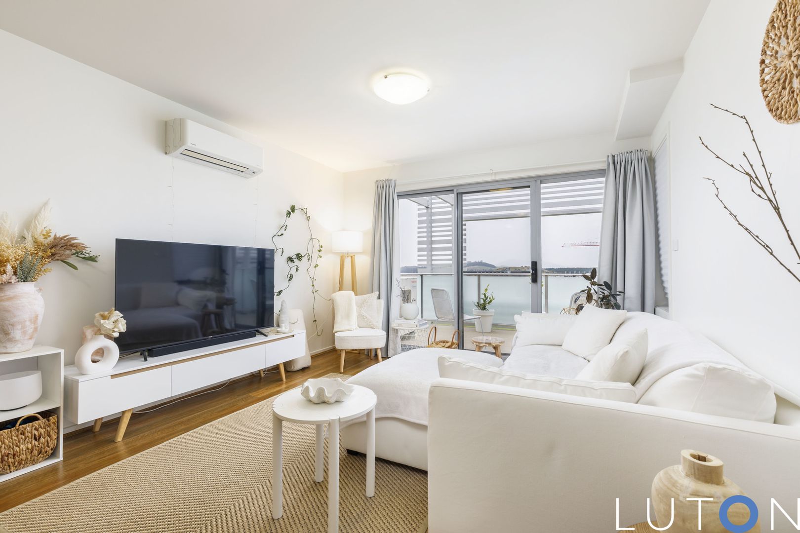 161/41 Philip Hodgins Street, Wright ACT 2611, Image 1